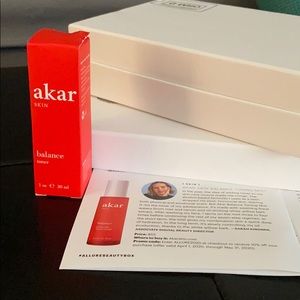 Akar balance toner